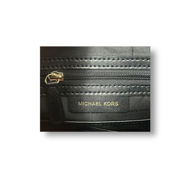 Michael Kors Mercer Gallery Leather Tote Black Gold Hardware Center Zip Pebbled - Picture 13 of 16